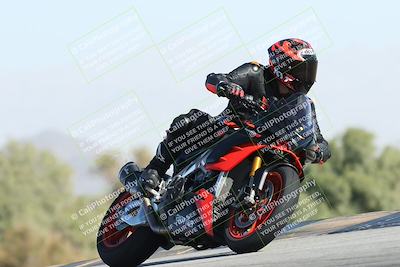 media/Dec-01-2025-Moto Forza (Mon) [[2daa91e15f]]/2-Intermediate Group/Session 2 Turn 9 Entry/